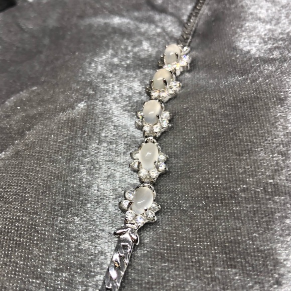 Gemstone Six Opal Bracelet Silver color - Picture 6 of 8